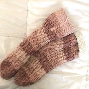 Cozy Women’s Reading Socks!